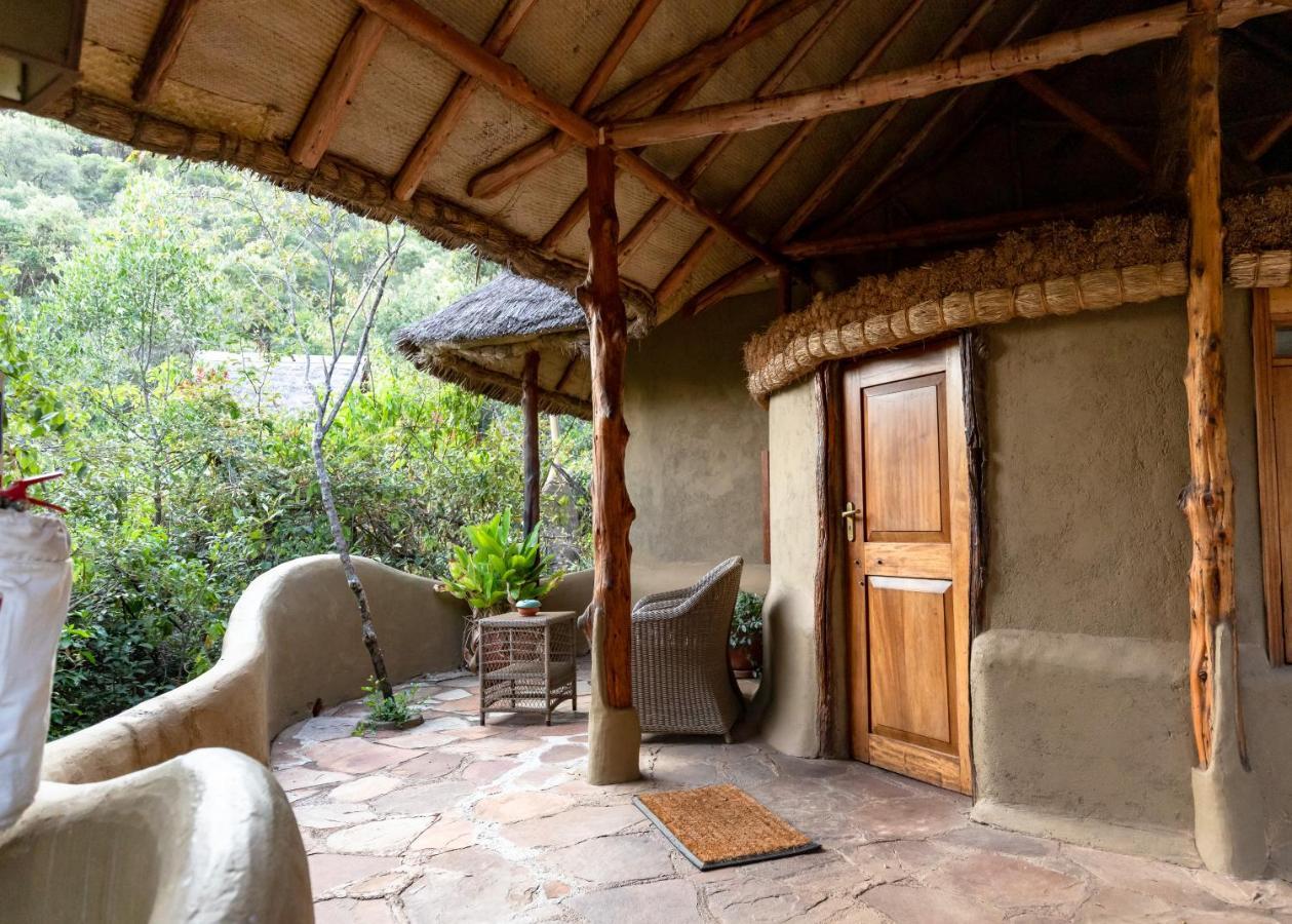 Olarro Lodge Maji Moto Bagian luar foto