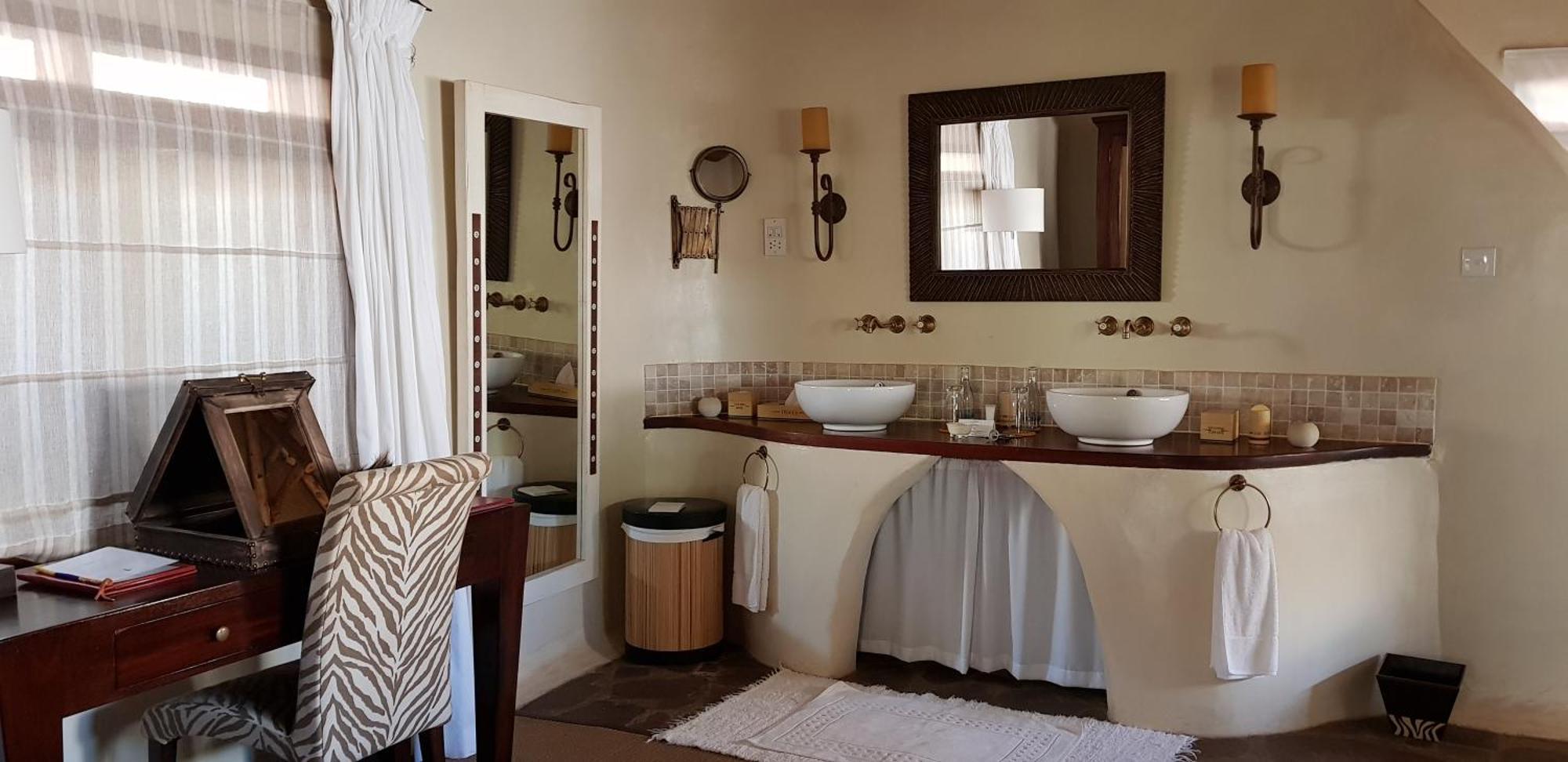 Olarro Lodge Maji Moto Bagian luar foto